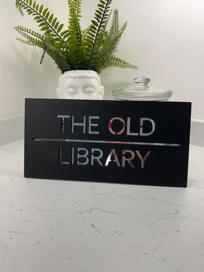 דירות איימאות' The Old Library מראה חיצוני תמונה